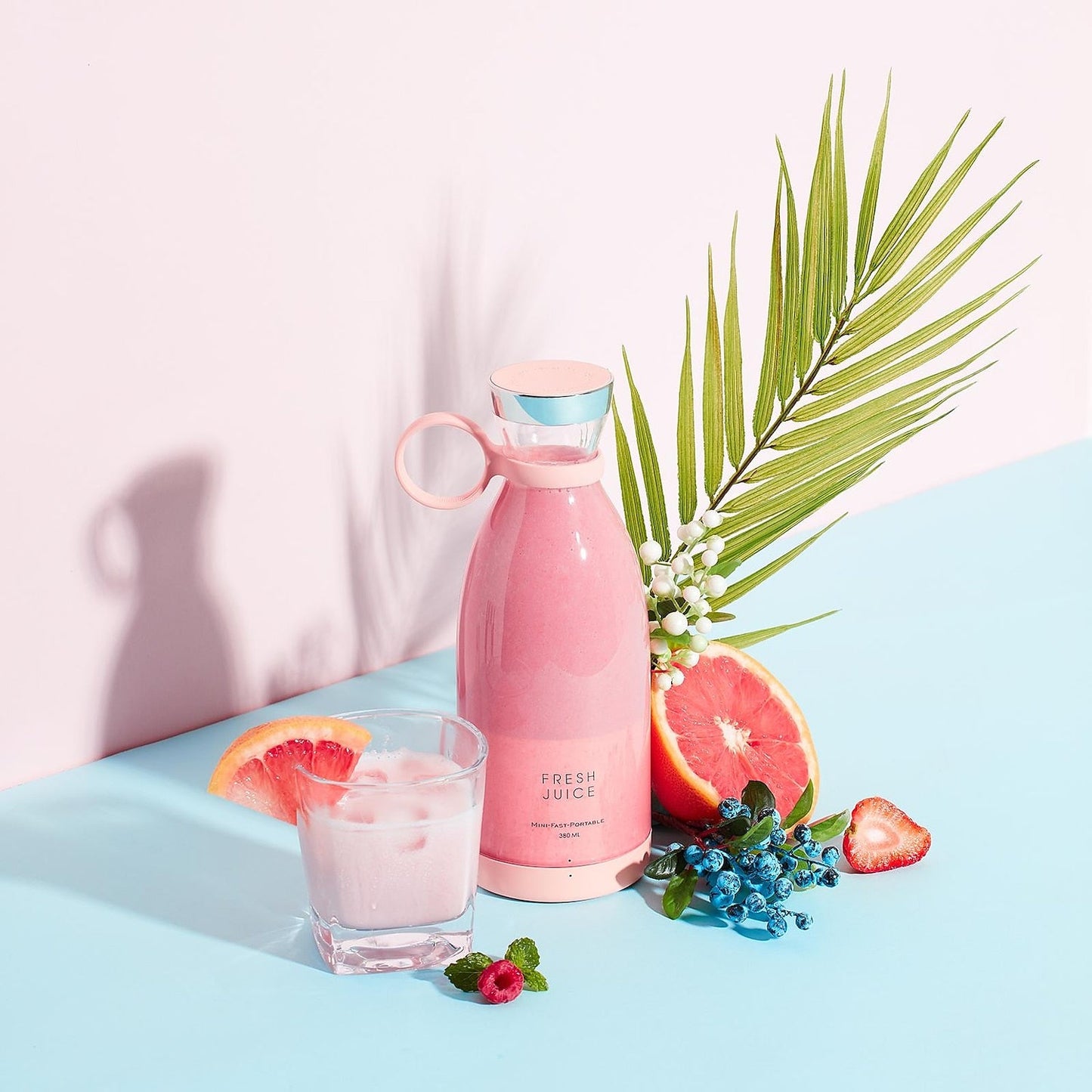 The Abington Smoothie™ Blender Bottle
